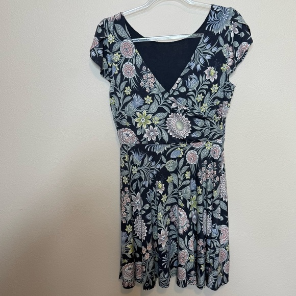 NWT LOFT Navy Floral Mini Dress MP - Picture 4 of 15